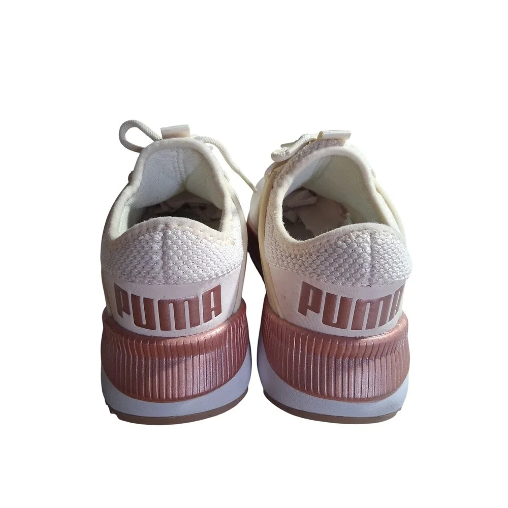 PUMA Women's size 8 Pacer Future Lux Athletic‎ Loungewear Comfort Prep Sneakers